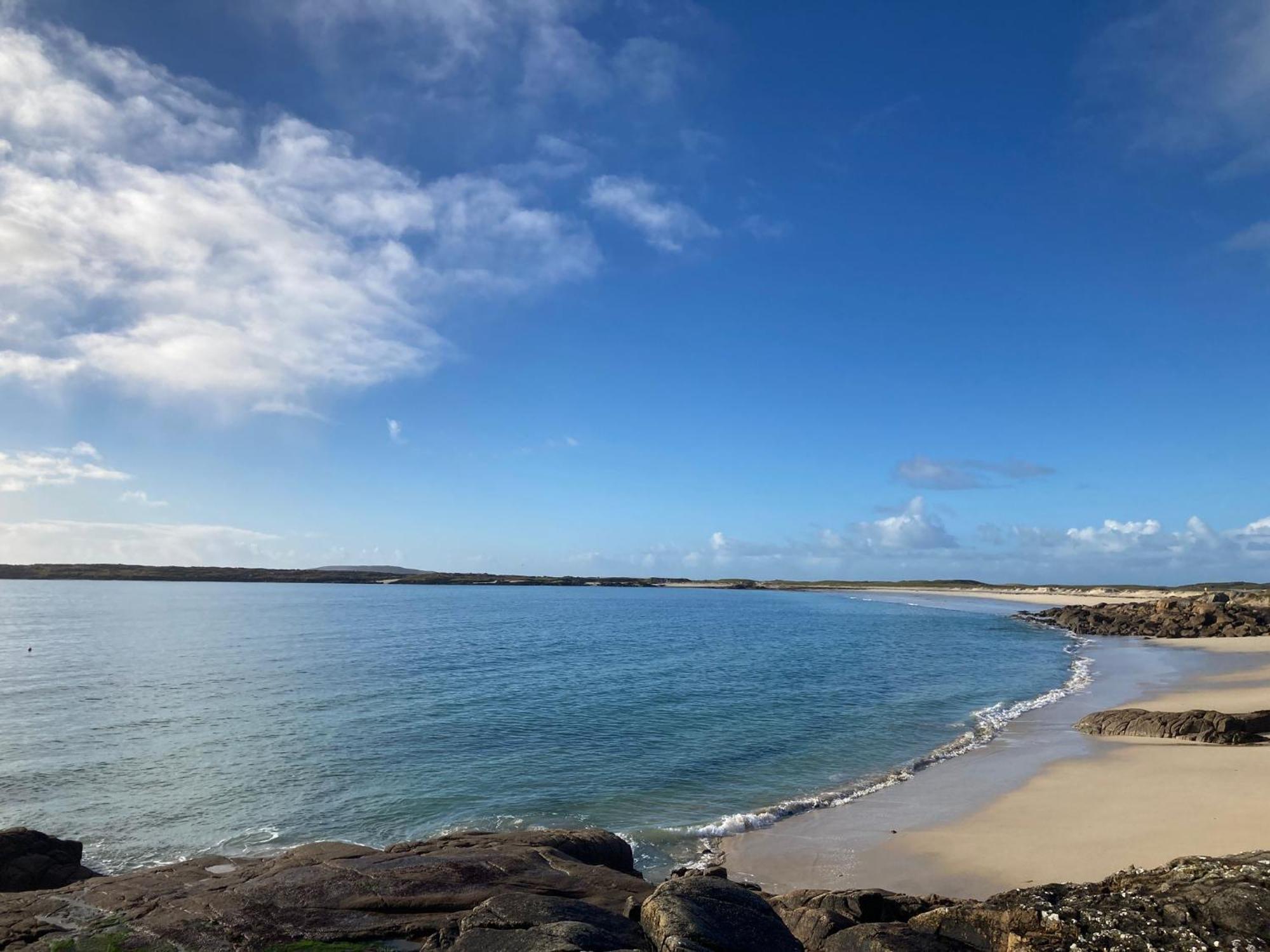 Bed and Breakfast Roundstone Retreats Islandview Экстерьер фото