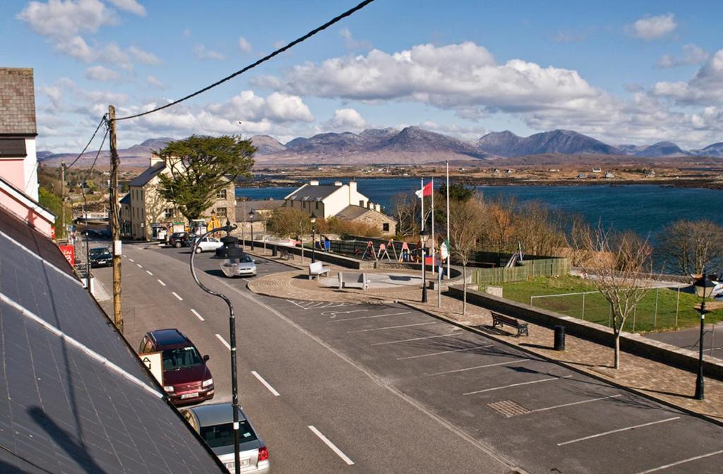 Bed and Breakfast Roundstone Retreats Islandview Экстерьер фото