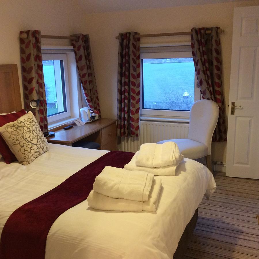 Bed and Breakfast Roundstone Retreats Islandview Экстерьер фото
